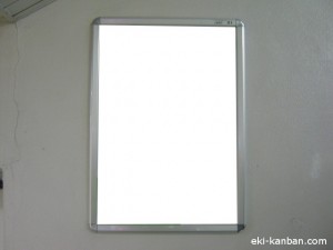 ホーム階段61-1写真1