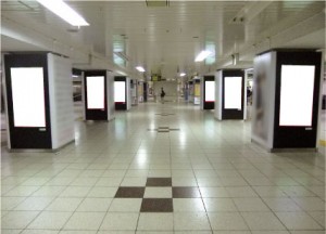 池袋駅中央通路イメージ
