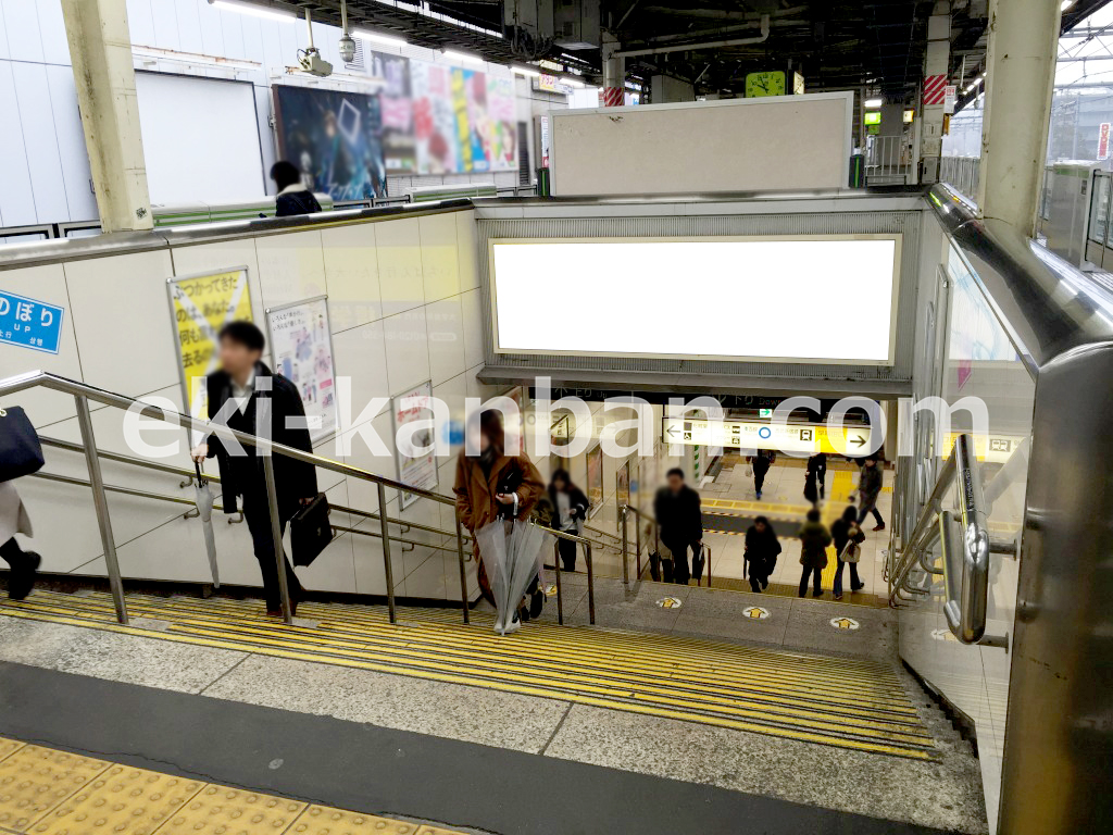 JR／高田馬場／ホーム／№8-(2)駅看板・駅